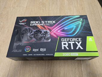 ASUS ROG STRIX GAMING GeForce RTX2080S A8G - 2