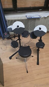Elektronicke Bicie Alesis debut kit - 2
