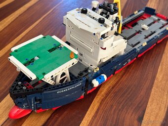 Lego Technic 42064 Ocean Explorer - 2