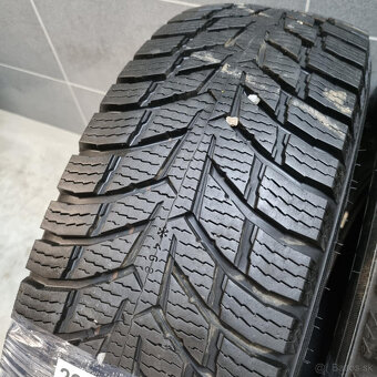 Zimné dodávkové pneumatiky 225/75 R16C Nokian - 2