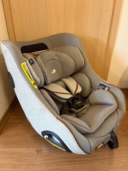 Autosedačka Joie i-Harbour otočná - 2