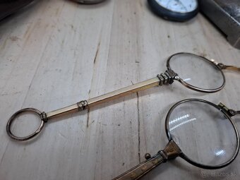 Predám starožitné okuliare lorňon 25€ ,cviker15€ - 2