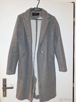 Sivý kabát - 2