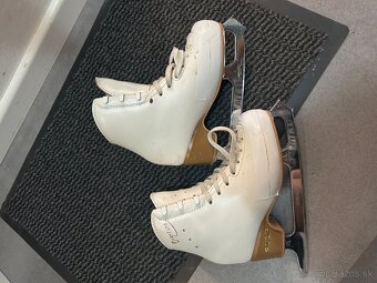 Edea korčule na ľad - 2