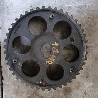 rozpredam opel meriva A 1,7 cdti - 2