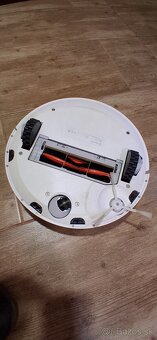Roboticky vysavac - 2