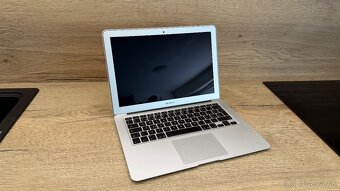 Apple MacBook Air 13  Early 2015 - 2