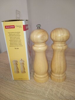Mlynček na korenie a solnička - 2