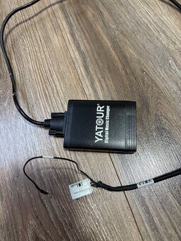 Yatour Digital Music Changer YT-M06 - 2
