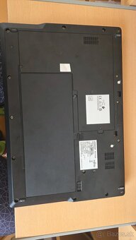 Fujitsu Lifebook e4511 - 2