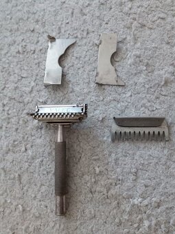 Strojček Auto Strop Safety Razor - 2