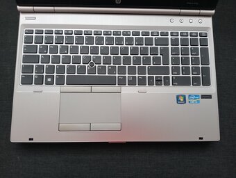 Hp elitebook 8570p , Intel(R) Core™i5 , 8gb ram ,ssd , RS232 - 2