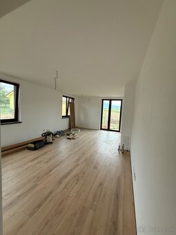NOVOSTAVBA OPONICE - 2