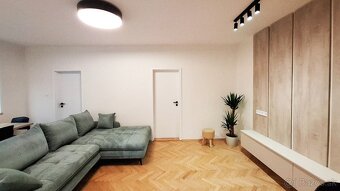 Predáme štýlový 3 izbový byt Čapajevova ul., Košice Terasa - 2