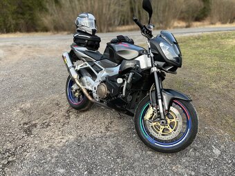 Aprilia Tuono 1000 - 2
