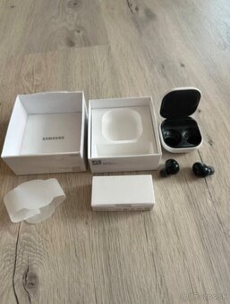 Samsung buds 2 - 2