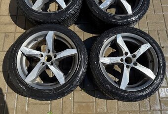 Zimná sada 5x112 235/45 R17 V XL Volkswagen Škoda Seat - 2