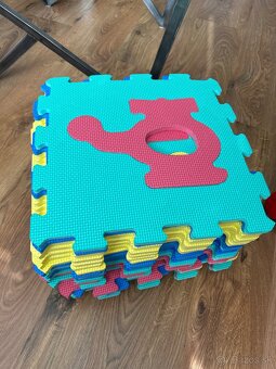 Penové puzzle 24ks - 2