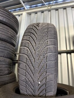 205/60/R16 zimné bfgoodrich 4ks - 2