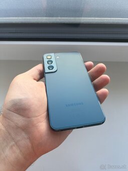 Samsung Galaxy S22 8GB/128 GB - 2