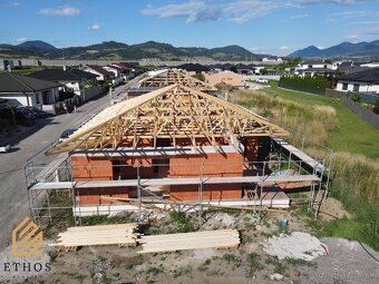 🏡 Na predaj: novostavba rodinného domu v hrubej stavbe – Mo - 2