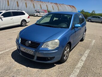 Volkswagen Polo - 2