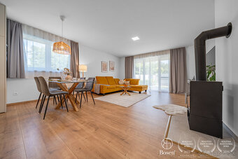 BOSEN | 4 izbový rodinný bungalov s bazénom - 2