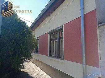 Na predaj rodinný dom v super lokalite - 2