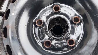 5x112 r 15 Octavia - 2