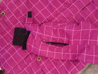 Predám lyžiarsku bundu, veľkosť 38 - 2