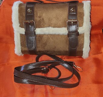 hnedá krásna dámska kabelka - 2