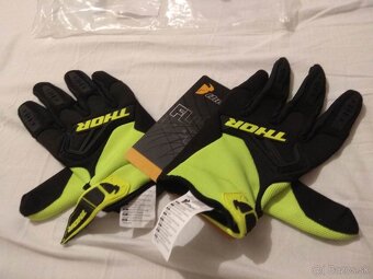 Thor rukavice -NOVÉ vel.M - 2