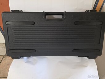 Pedalboard Behringer PB600 - 2