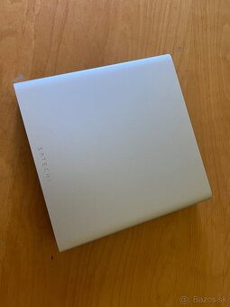 Satechi hub pod iMac alebo monitor - 2