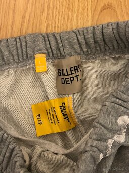 Gallery dept flared sweatpants (tepláky) - 2