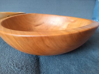 Drevené servírovacie misy, priem. 30 cm - 2