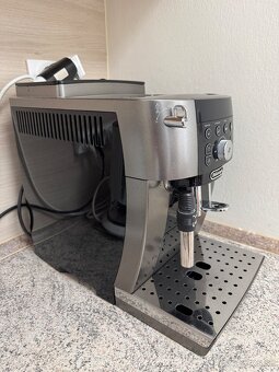 DeLonghi Magnifica S Smart kávovar - 2