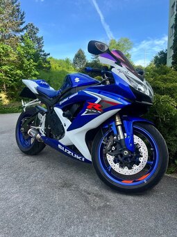 Suzuki Gsxr 600 k9 - 2