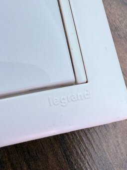 Vypinace Legrand Valena rozne - 2