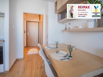 Na prenájom KLIMATIZOVANY,zrekonštruovaný apartmán - 2
