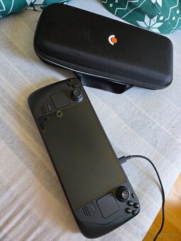 Predám SteamDeck - 2