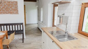Predaj hospodárskej usadlosti na samote v krásnom prostredí - 2