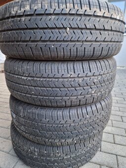 215/60 r17 - 2