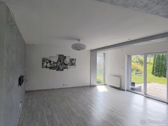 Rodinný dom s garážou v obci Demjata - 2