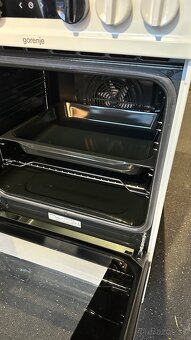 GORENJE EC535G Elektricky sporak so sklokeramickou doskou - 2