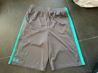Under Armour pánske kraťasy - 2