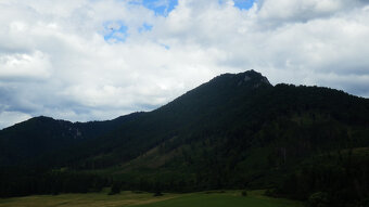 Exkluzívne na predaj – stavebný pozemok v Blatnici, časť Seb - 2