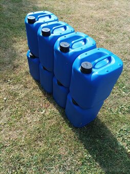 Kanistre Bandasky - 2