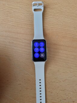 Samsung galaxy fit 3 smart naramok hodinky fitness - 2