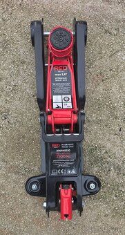 Pojazdny hydraulicky zdvihak - 2